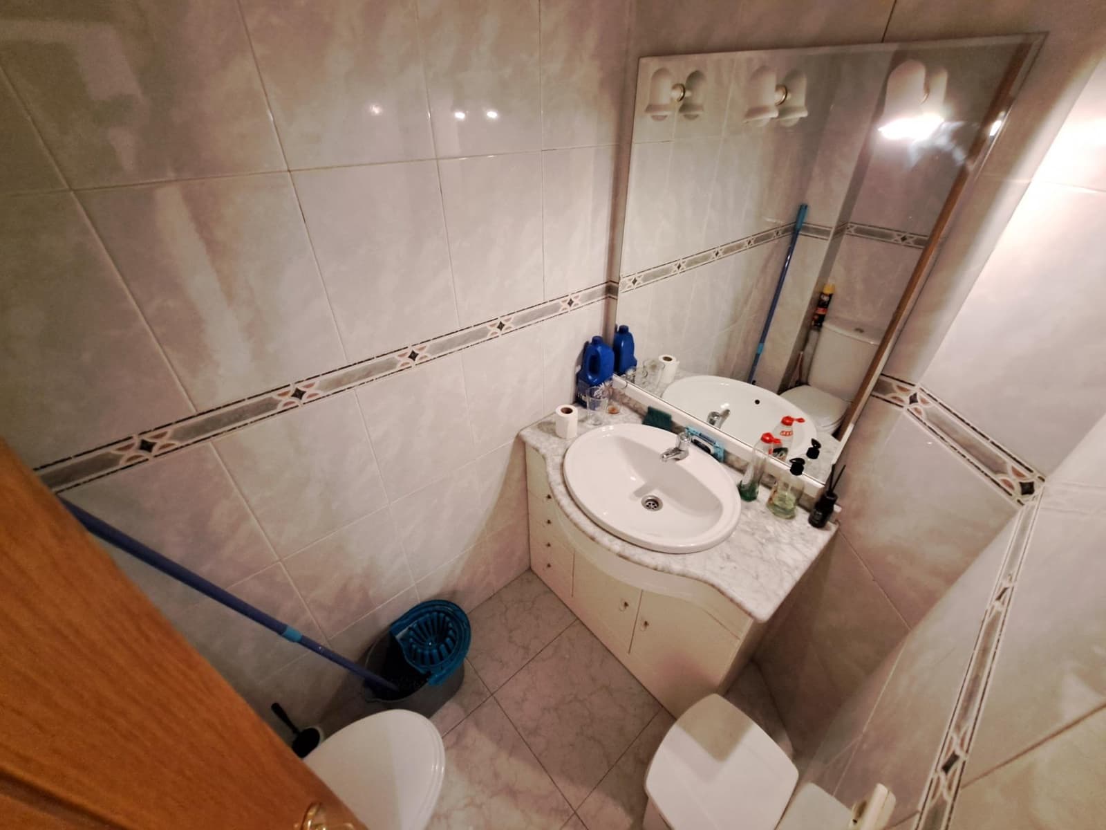 3 bedroom Office for rent in Alzira - € 550 (Ref: 9375287)