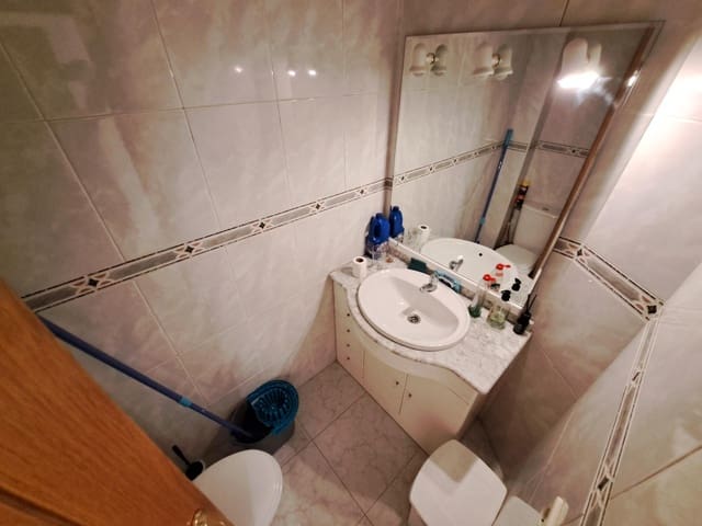 3 bedroom Office for rent in Alzira - € 550 (Ref: 9375287)