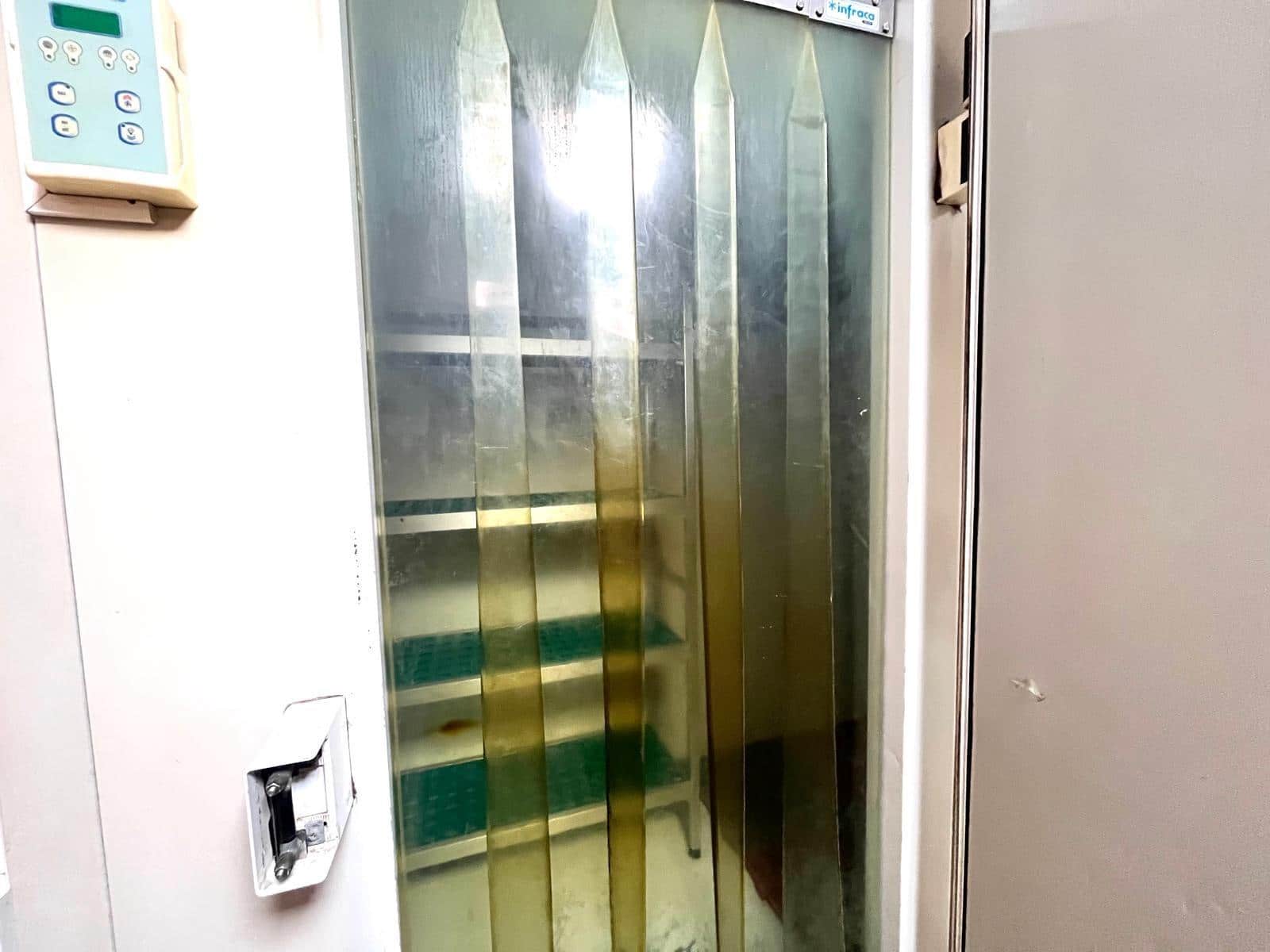 Komercyjne na sprzedaż w Carcaixent - 75 000 € (Ref: 9378983)