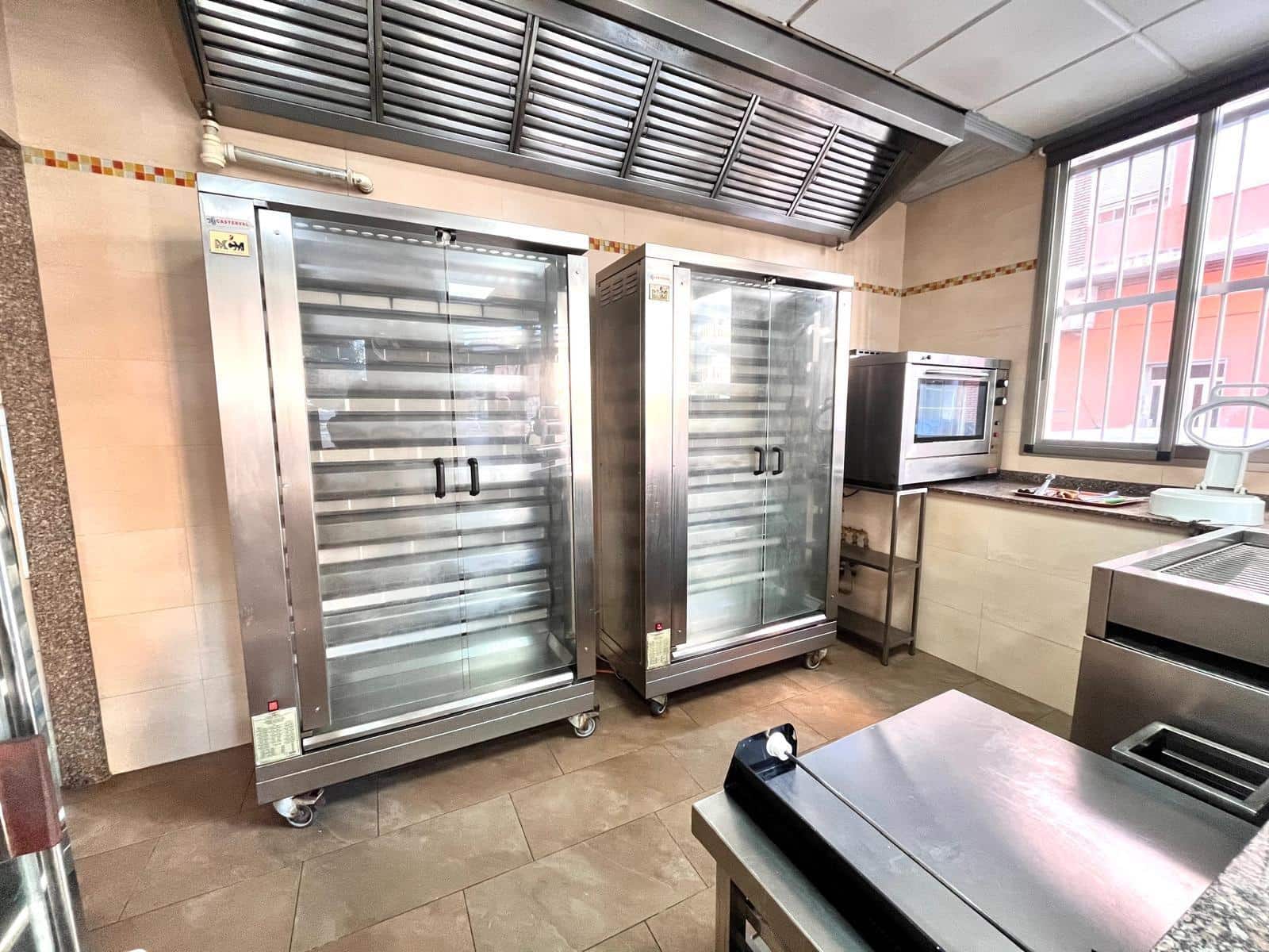 Komercyjne na sprzedaż w Carcaixent - 75 000 € (Ref: 9378983)