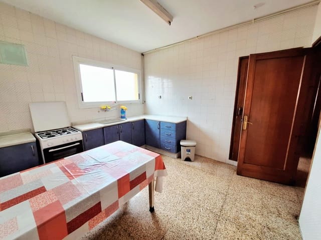 3 soveværelse Lejlighed til salg i Carcaixent - € 115.000 (Ref: 9387868)