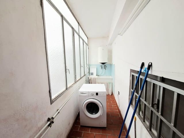 3 soveværelse Lejlighed til salg i Carcaixent - € 115.000 (Ref: 9387868)