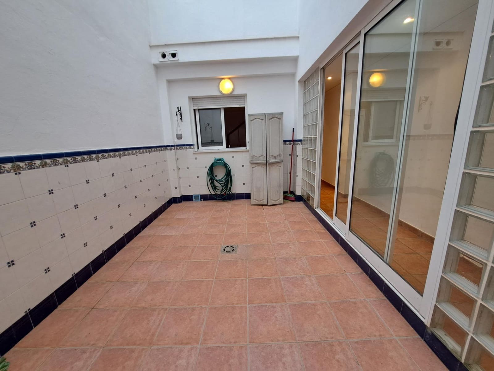 3 soveværelse Byhus til salg i Carcaixent - € 170.000 (Ref: 9390776)