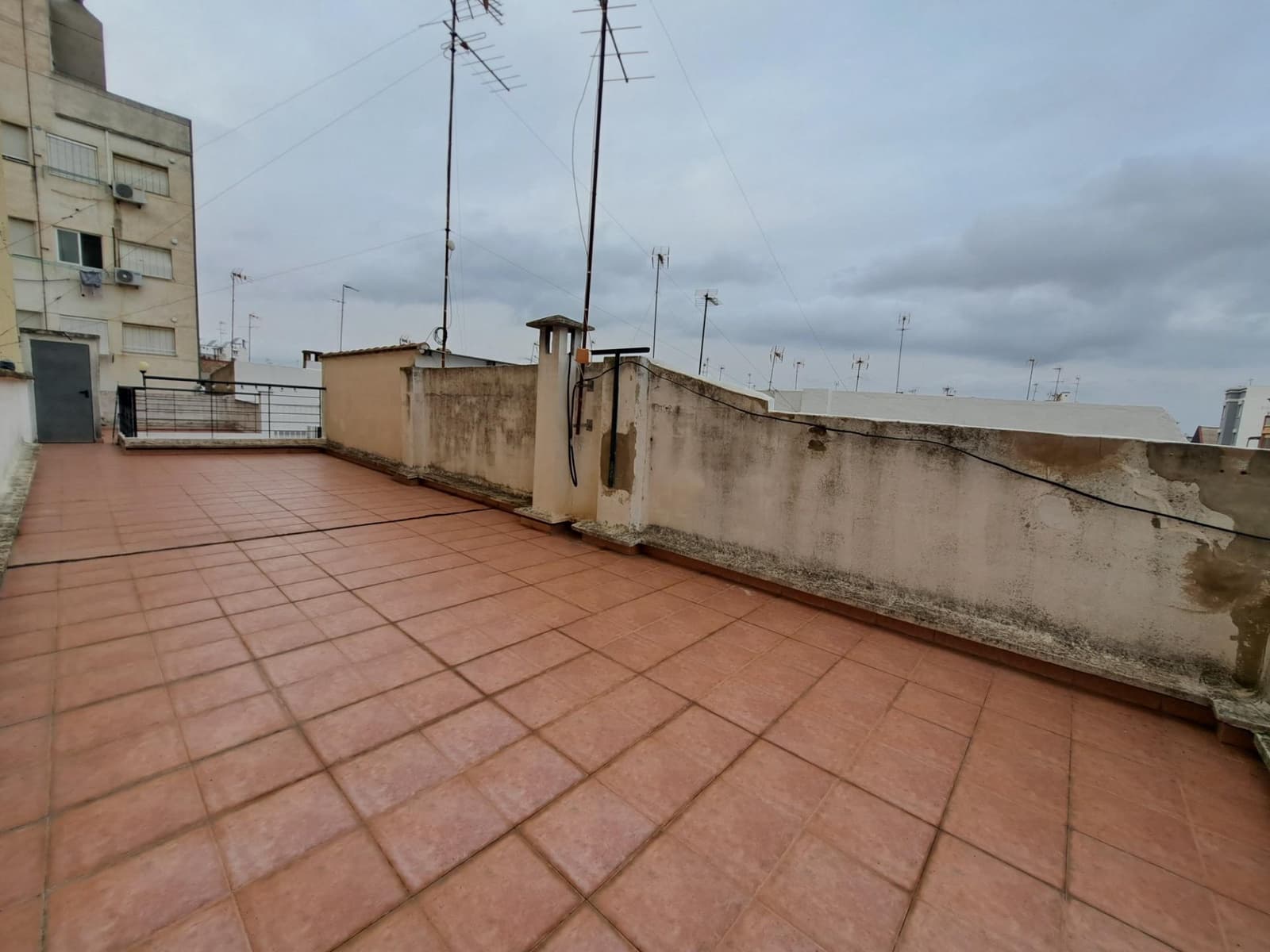 3 soveværelse Byhus til salg i Carcaixent - € 170.000 (Ref: 9390776)