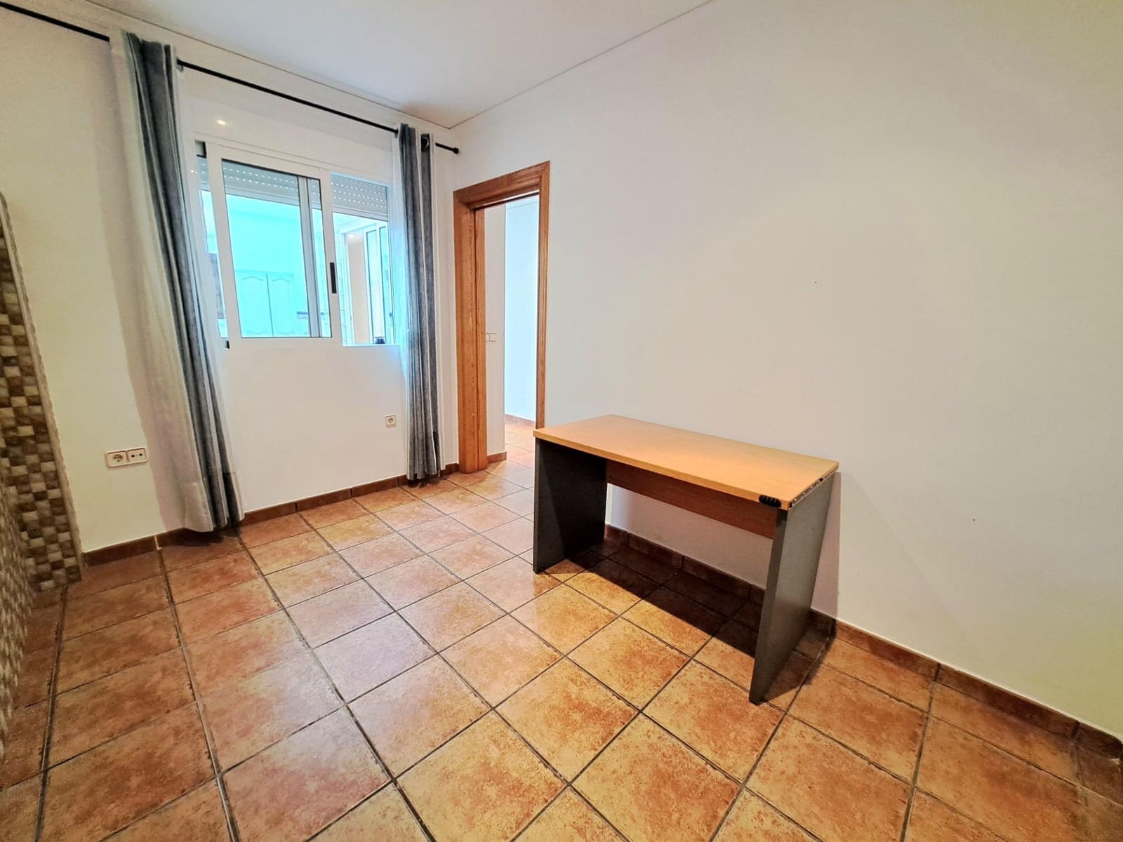 3 soveværelse Byhus til salg i Carcaixent - € 170.000 (Ref: 9390776)