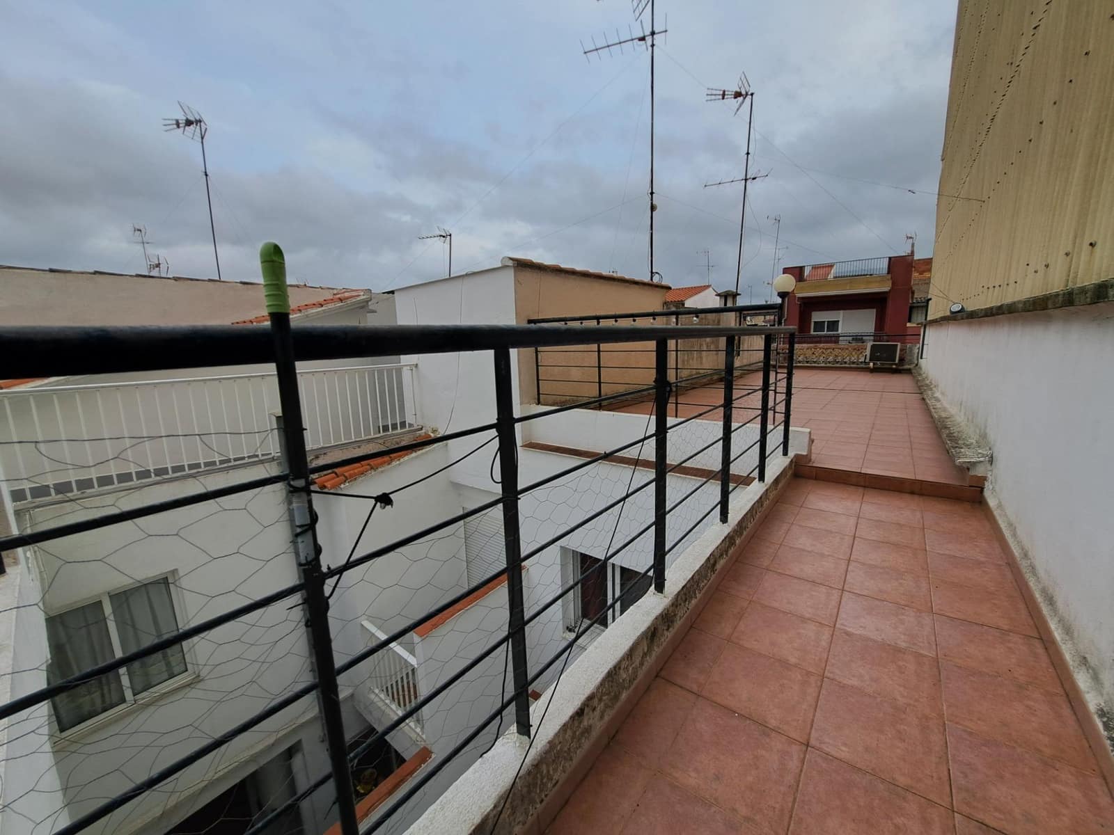 3 soveværelse Byhus til salg i Carcaixent - € 170.000 (Ref: 9390776)