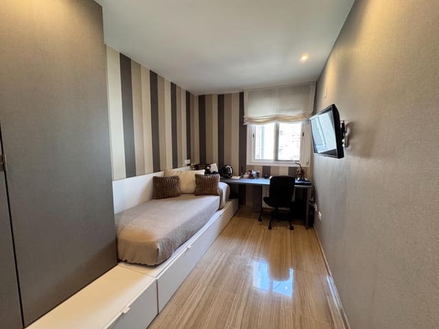 3 soverom Leilighet til salgs i Alzira - € 300 000 (Ref: 9398464)