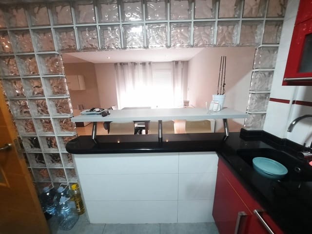 3 sovrum Radhus till salu i Alzira med garage - 195 000 € (Ref: 9403339)