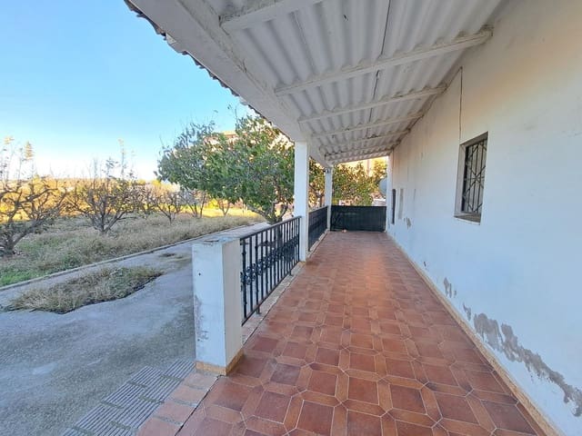 4 soverom Villa til salgs i Alzira med svømmebasseng garasje - € 165 000 (Ref: 9406797)