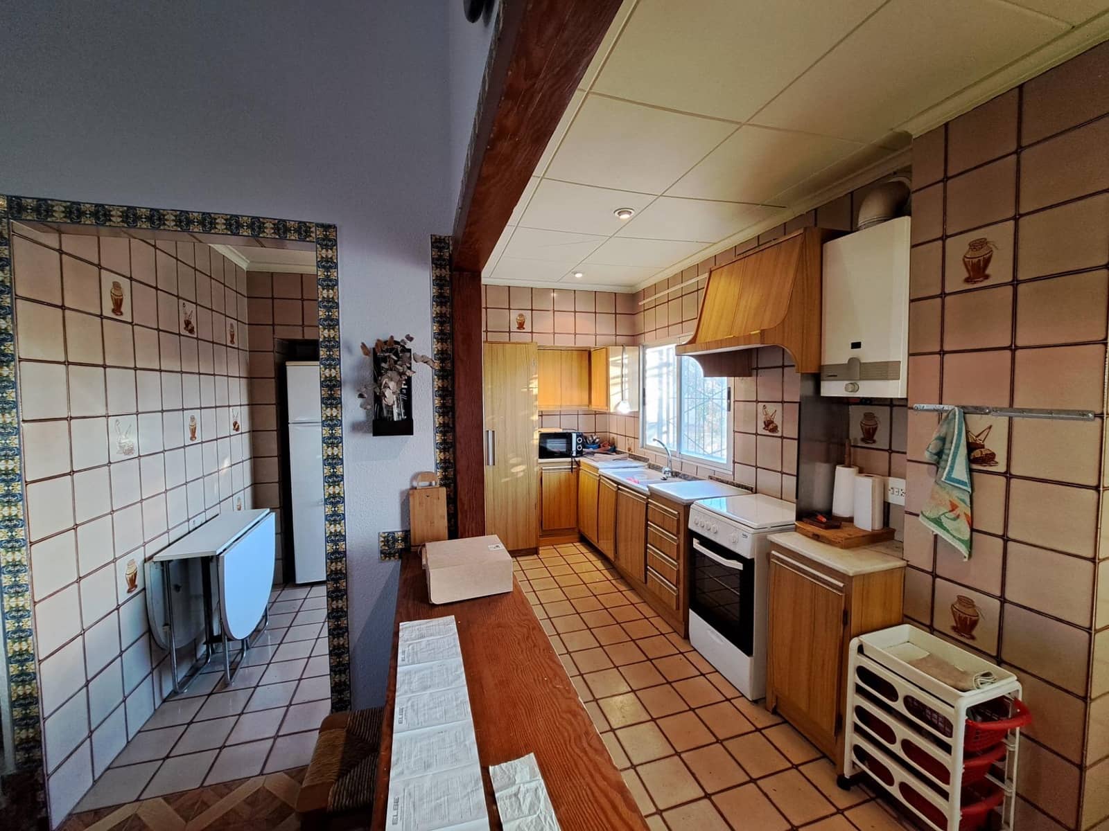 4 bedroom Villa for sale in Alzira with pool garage - € 165,000 (Ref: 9406797)