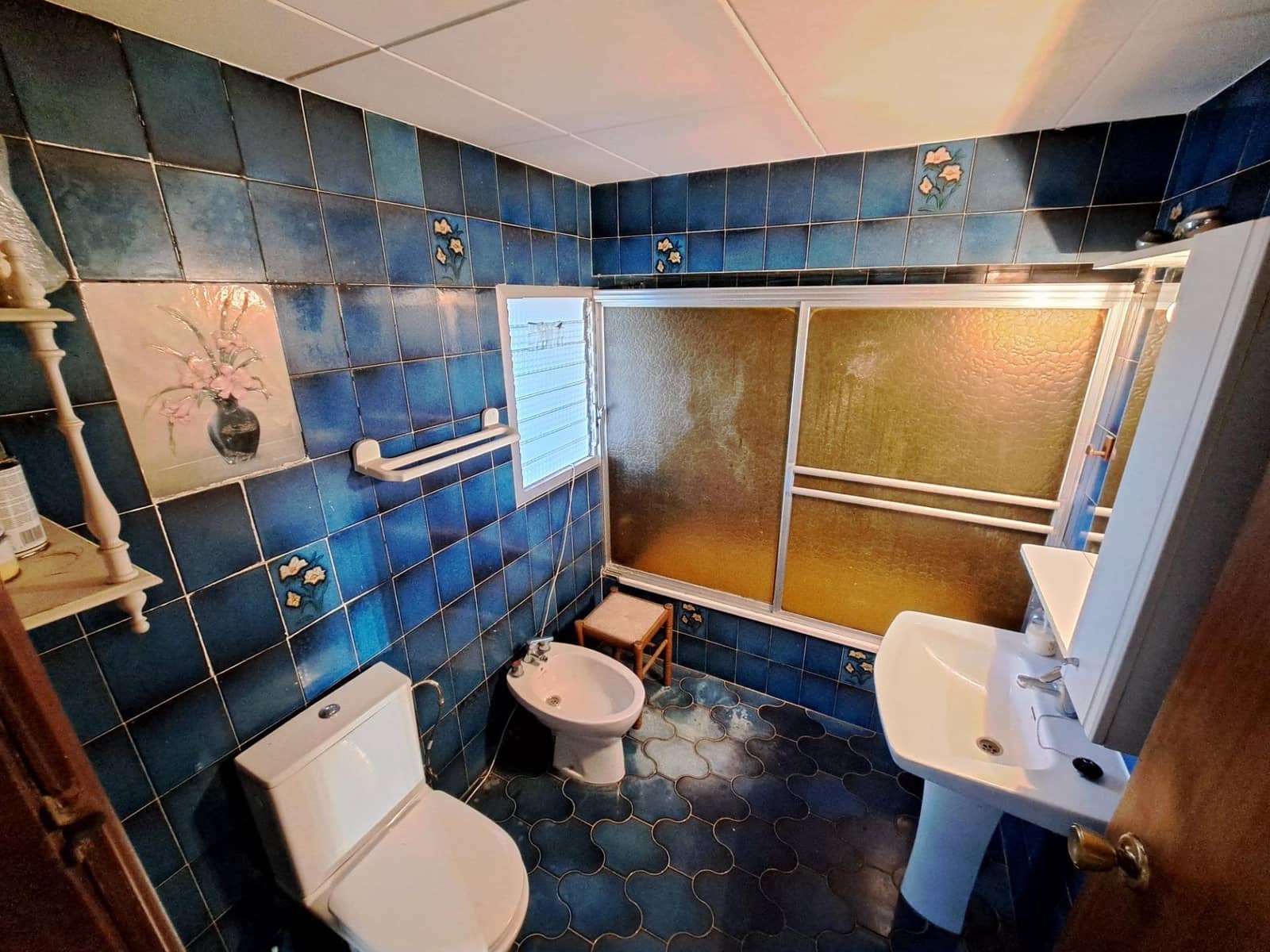 4 bedroom Villa for sale in Alzira with pool garage - € 165,000 (Ref: 9406797)