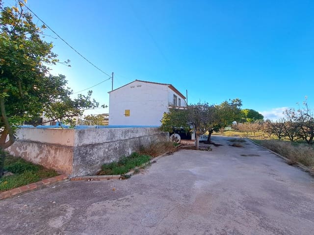 4 soverom Villa til salgs i Alzira med svømmebasseng garasje - € 165 000 (Ref: 9406797)