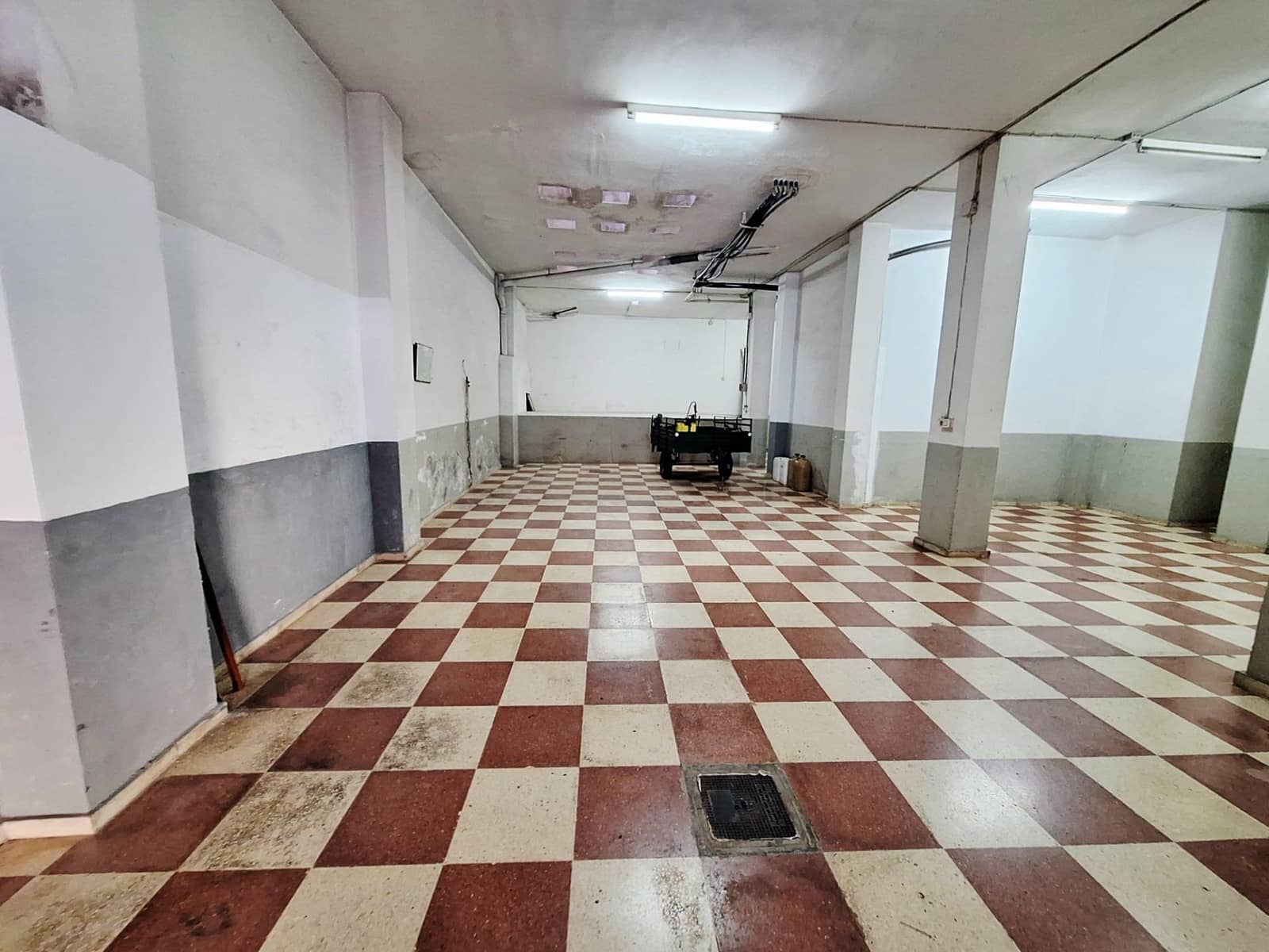 Kaupallinen myytävänä paikassa Carcaixent - 75 000 € (Ref: 9414066)