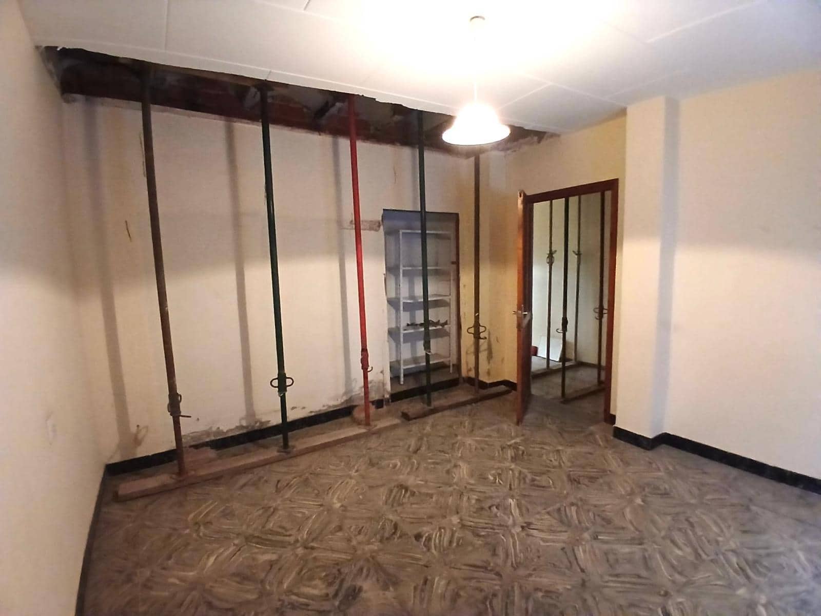 6 soverom Hus til salgs i Carcaixent med garasje - € 150 000 (Ref: 9414067)