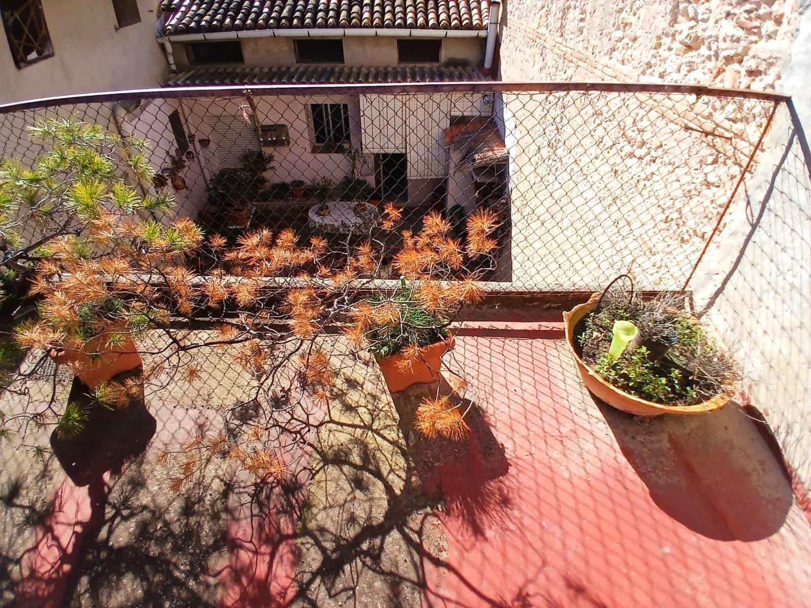 6 soverom Hus til salgs i Carcaixent med garasje - € 150 000 (Ref: 9414067)