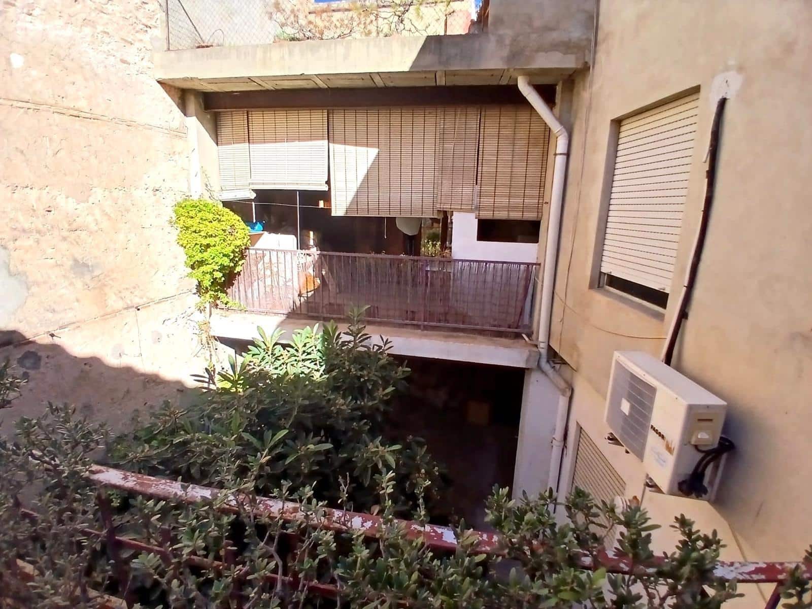 6 soverom Hus til salgs i Carcaixent med garasje - € 150 000 (Ref: 9414067)