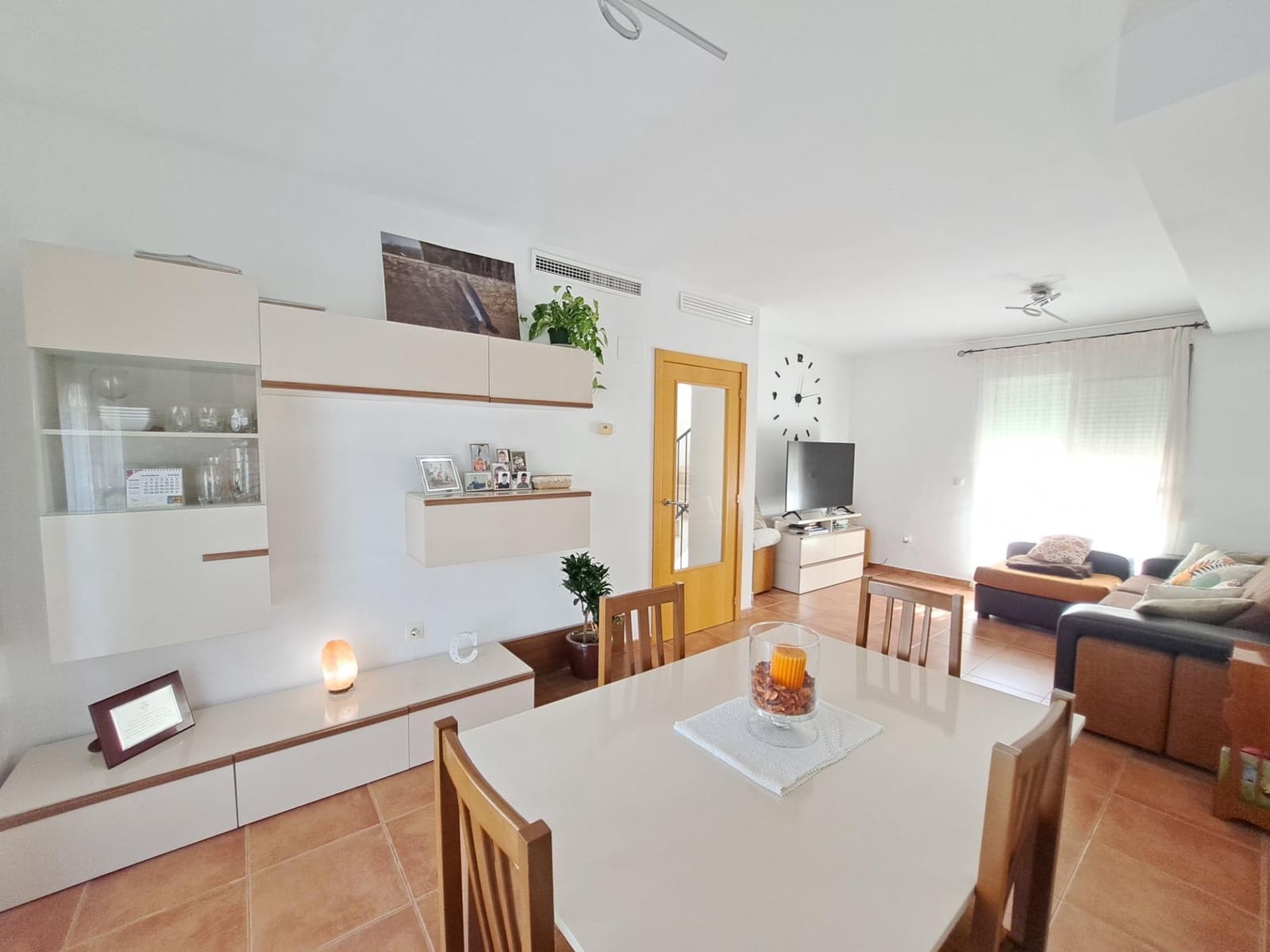 3 sovrum Radhus till salu i Alzira med garage - 275 000 € (Ref: 9415888)