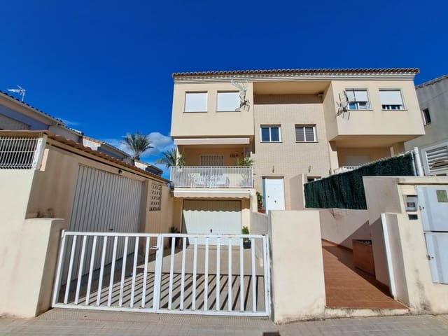 3 sovrum Radhus till salu i Alzira med garage - 275 000 € (Ref: 9415888)