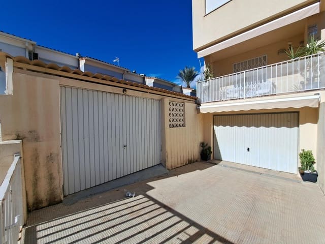 3 sovrum Radhus till salu i Alzira med garage - 275 000 € (Ref: 9415888)