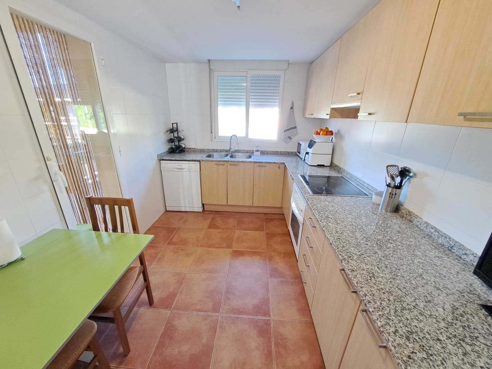 3 sovrum Radhus till salu i Alzira med garage - 275 000 € (Ref: 9415888)