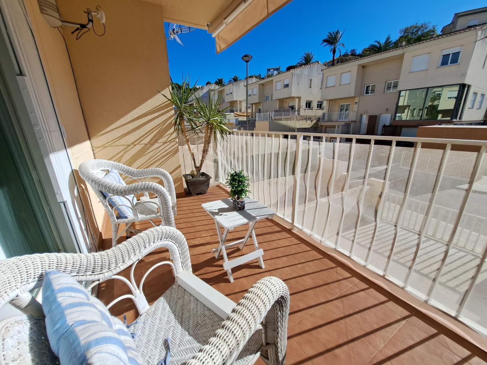 3 sovrum Radhus till salu i Alzira med garage - 275 000 € (Ref: 9415888)