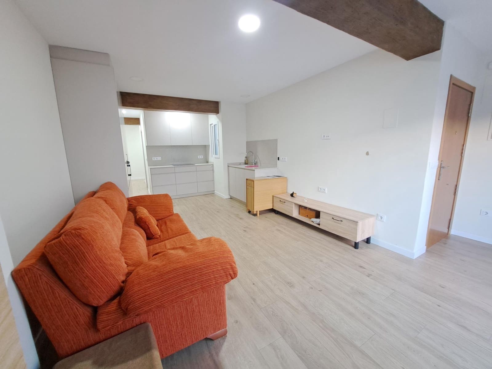 2 bedroom Flat for rent in Alzira - € 750 (Ref: 9422383)