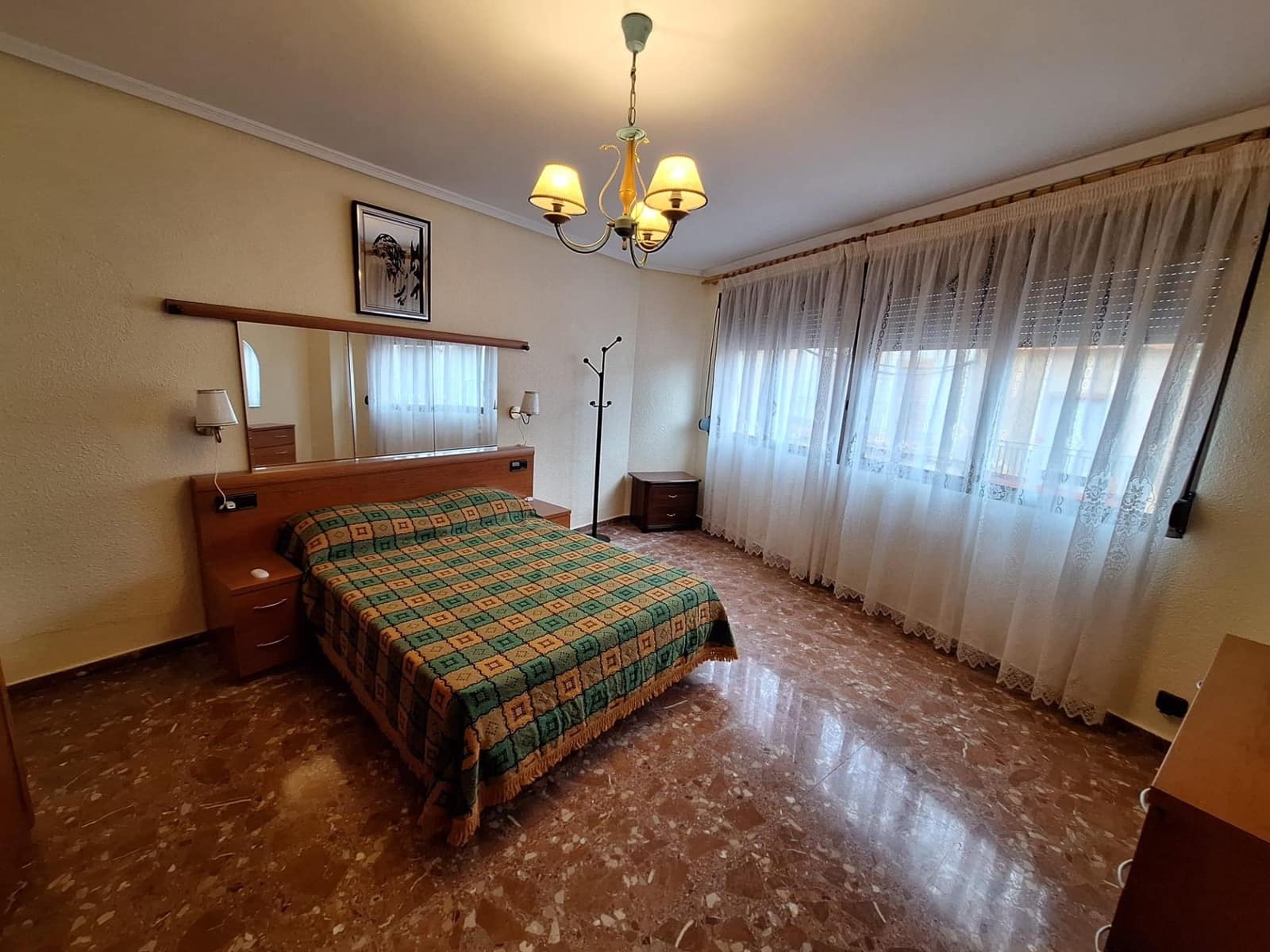 3 soveværelse Lejlighed til salg i Carcaixent - € 139.000 (Ref: 9427156)