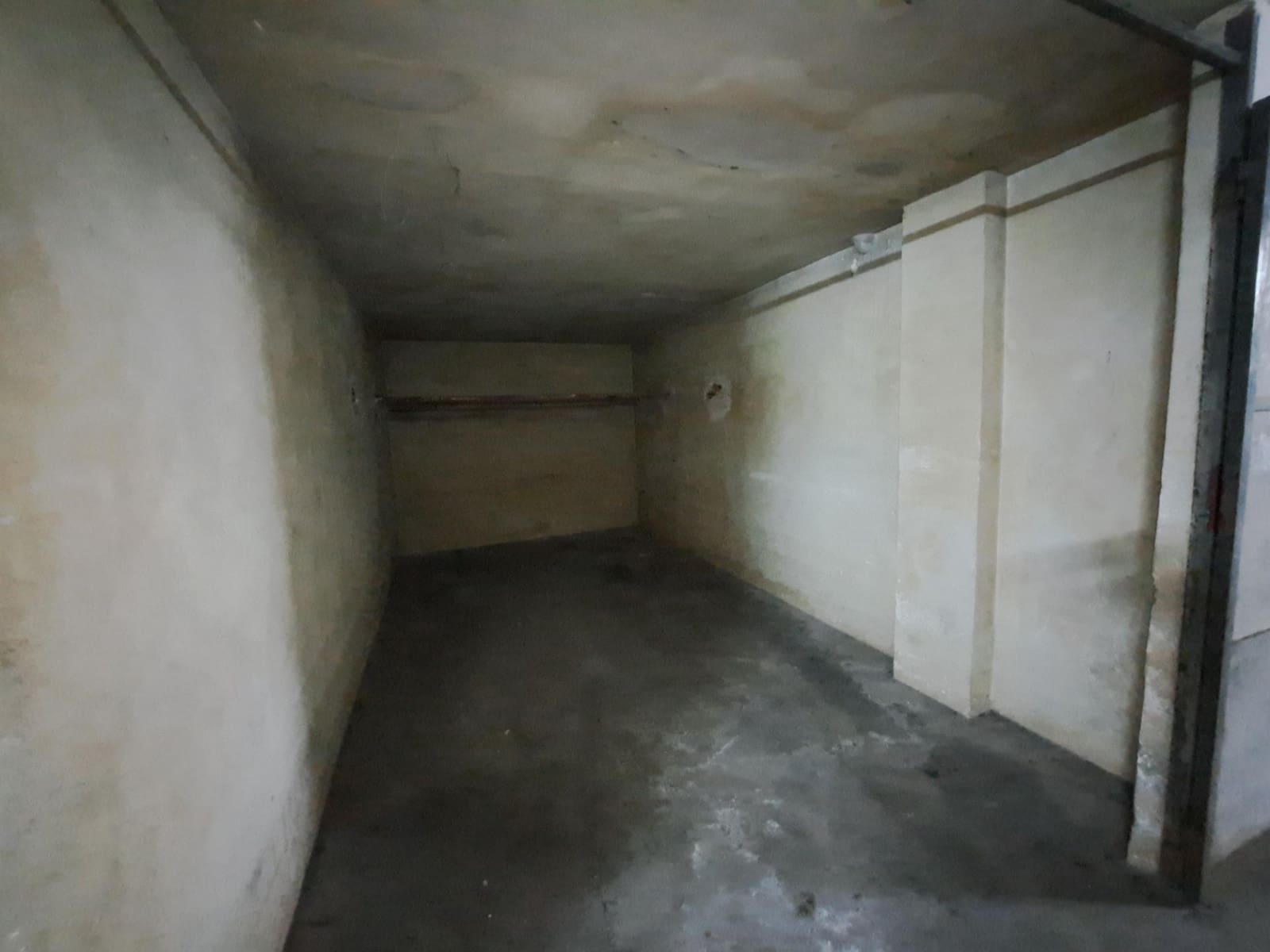 Garagem para venda em Alzira - 12 000 € (Ref: 9427158)