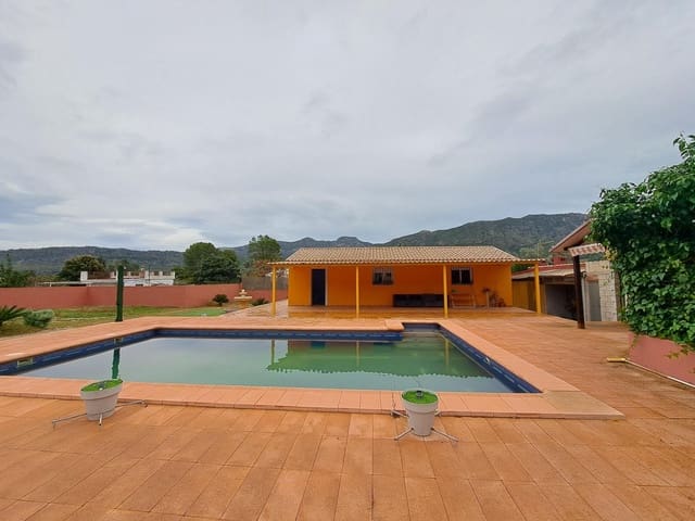 2 soveværelse Villa til salg i Alzira med swimmingpool garage - € 175.000 (Ref: 9437748)