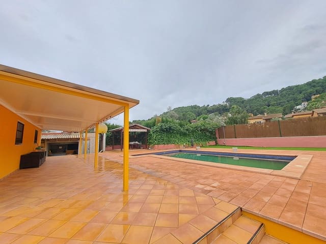 2 soveværelse Villa til salg i Alzira med swimmingpool garage - € 175.000 (Ref: 9437748)