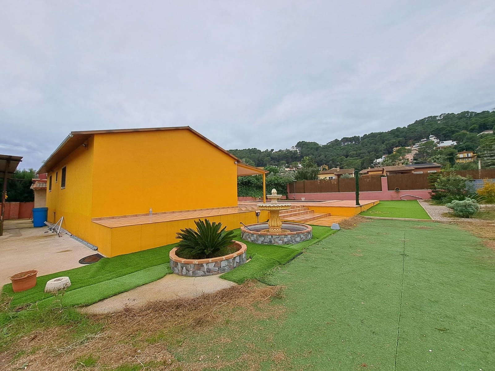 2 soverom Villa til salgs i Alzira med svømmebasseng garasje - € 175 000 (Ref: 9437748)