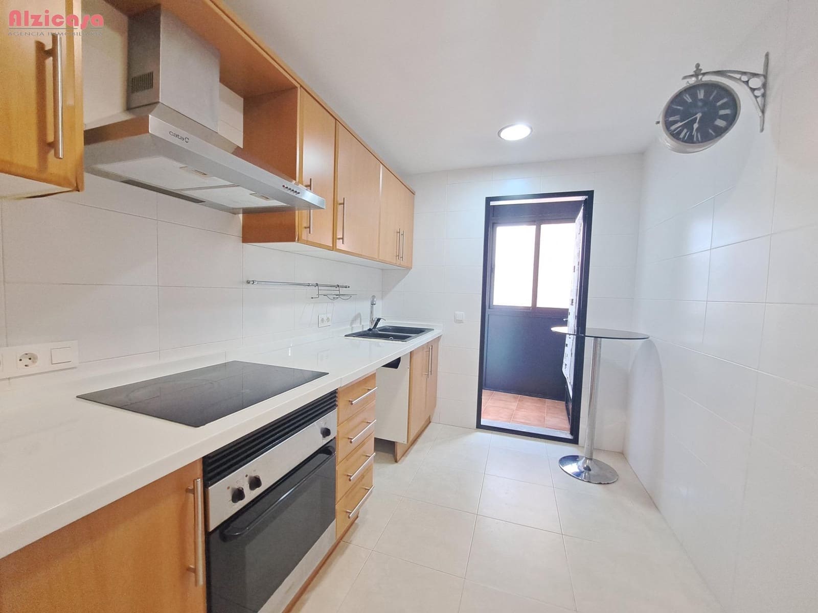 3 soveværelse Lejlighed til salg i Alberic - € 135.000 (Ref: 9437749)