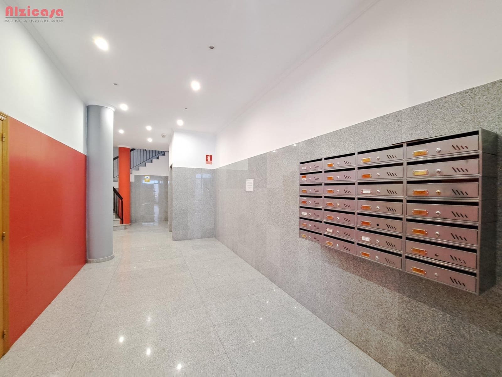 3 soveværelse Lejlighed til salg i Alberic - € 135.000 (Ref: 9437749)