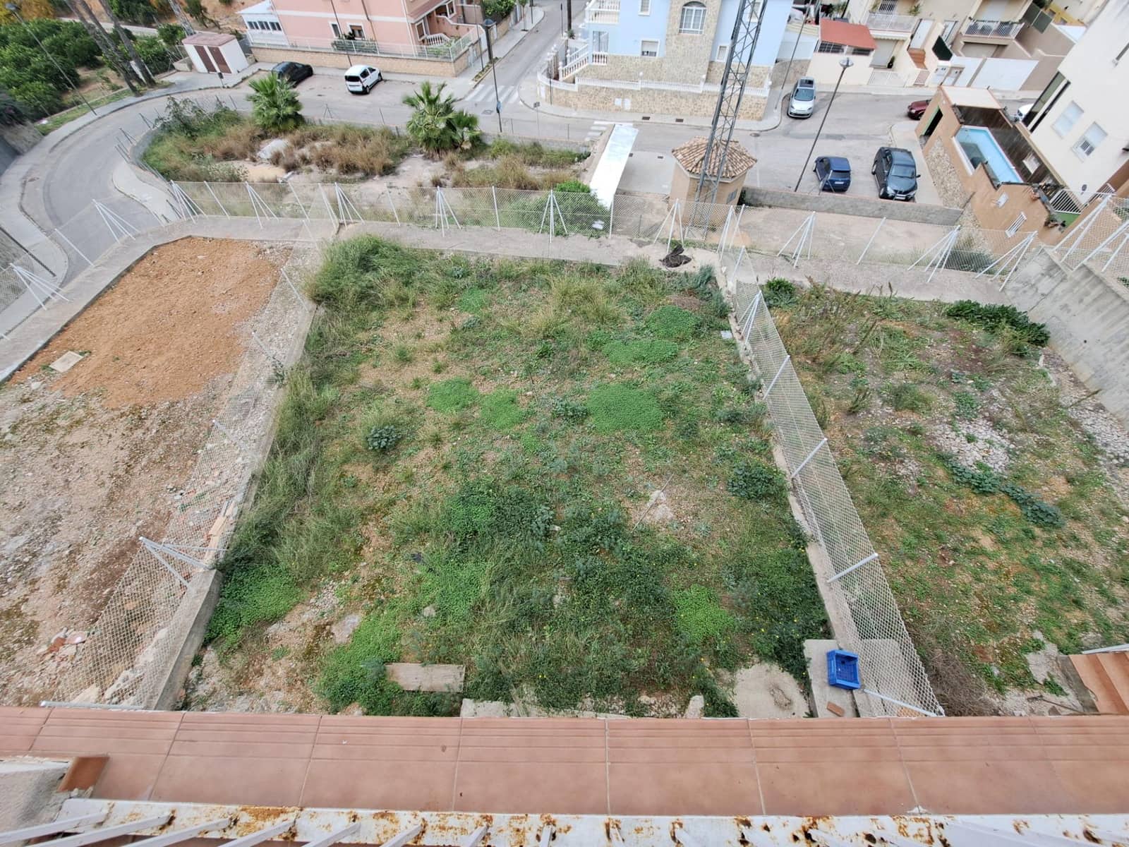 Adosado de 3 habitaciones en Alzira en alquiler con garaje - 850 € (Ref: 9453251)