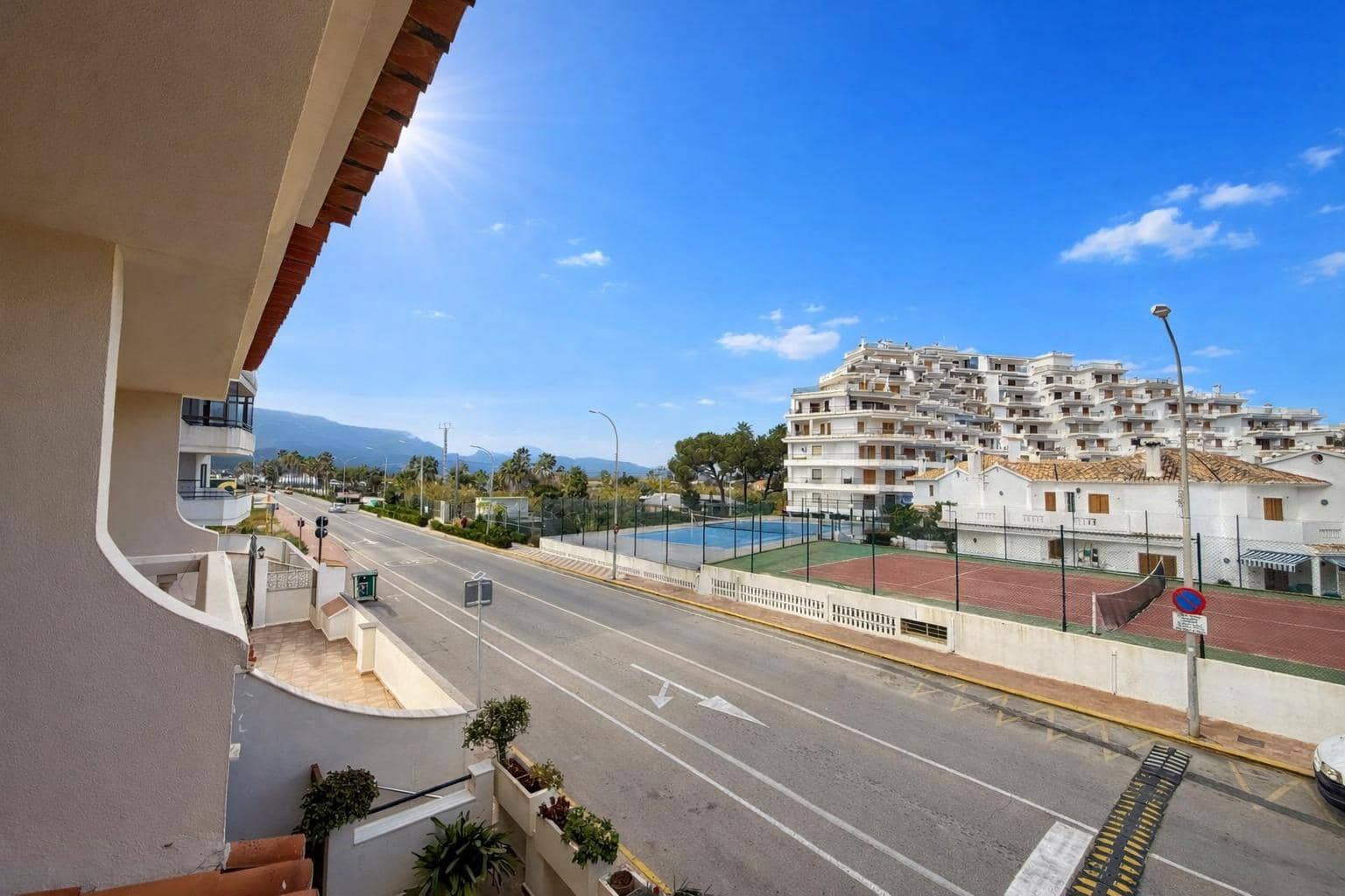 3 bedroom Terraced Villa for sale in Tavernes de la Valldigna with pool - € 215,000 (Ref: 9462046)