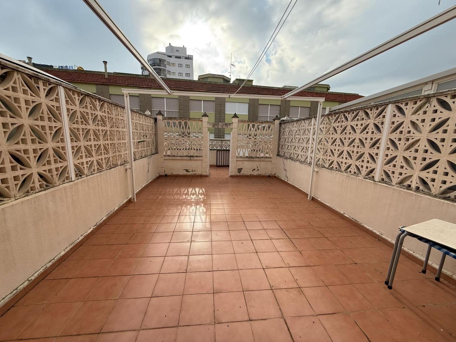 3 bedroom Terraced Villa for sale in Tavernes de la Valldigna with pool - € 215,000 (Ref: 9462046)