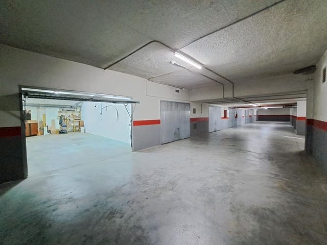 Garaż na sprzedaż w Alzira - 22 000 € (Ref: 9462047)