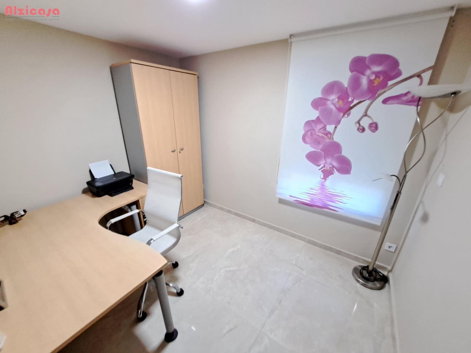 3 bedroom Townhouse for sale in Alzira with garage - € 280,000 (Ref: 9468458)