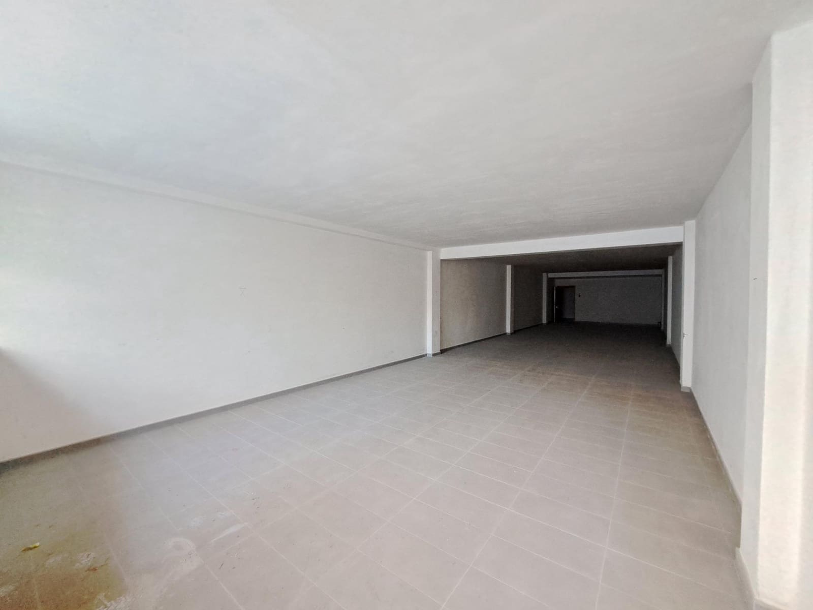 Office for sale in Alzira - € 90,000 (Ref: 9483519)