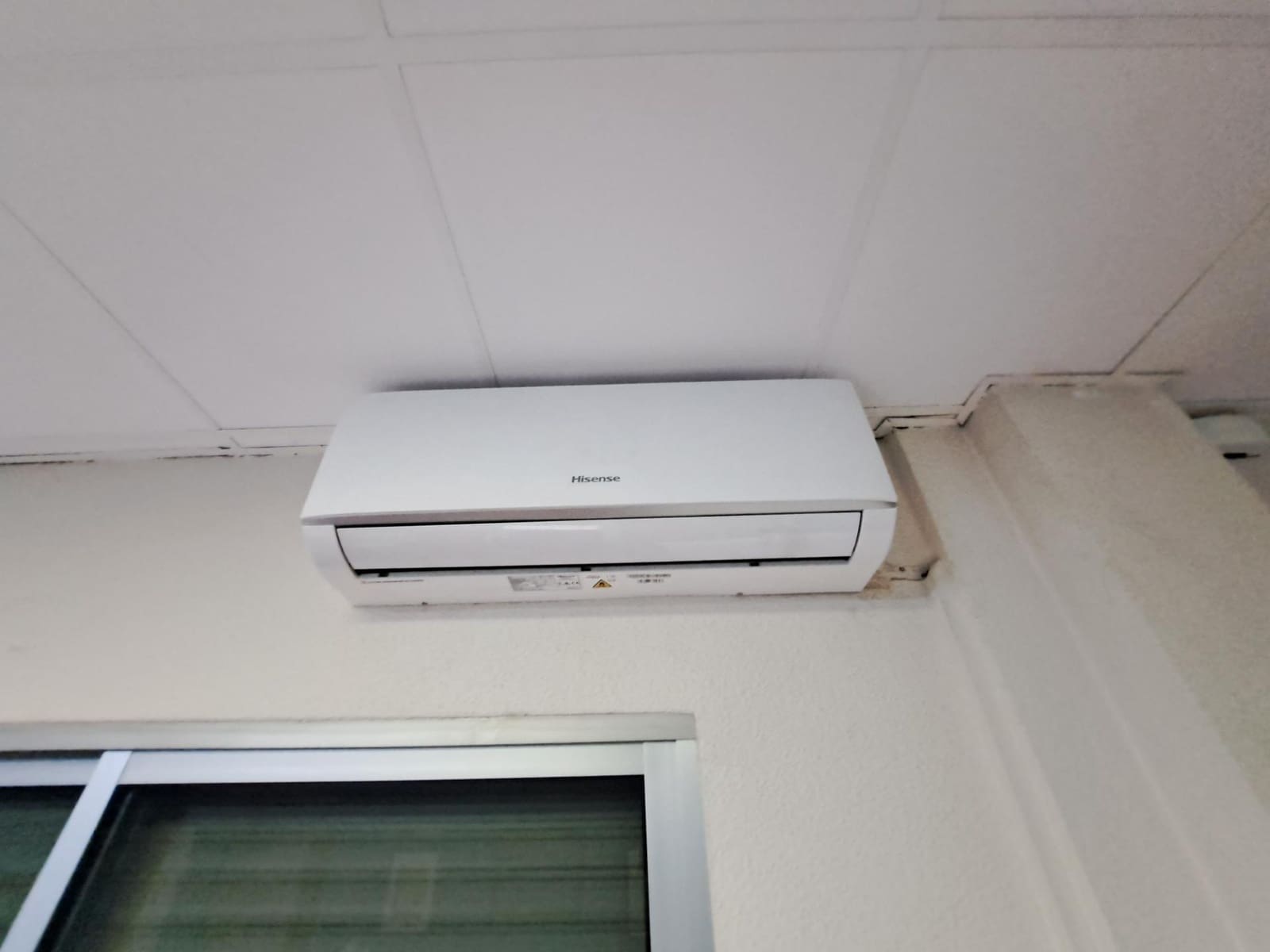 Commercial for rent in Alzira - € 650 (Ref: 9485272)