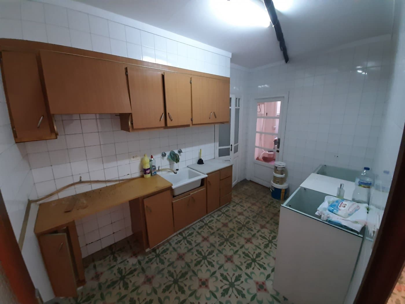 Commercial for rent in Alzira - € 500 (Ref: 9491300)