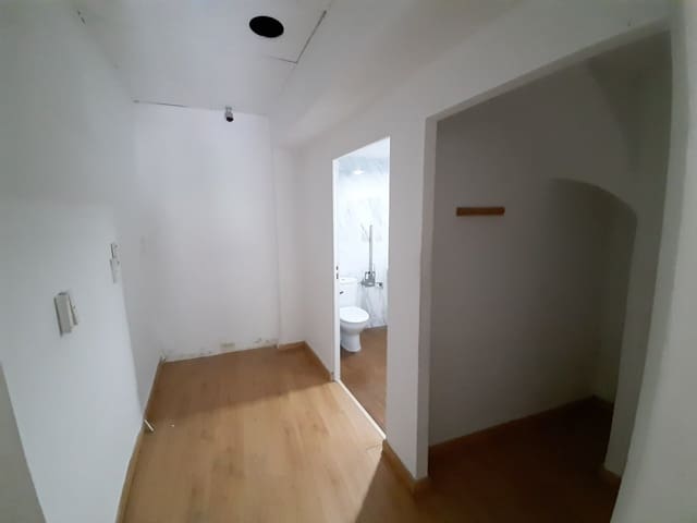 Comercial para arrendar em Alzira - 500 € (Ref: 9491300)