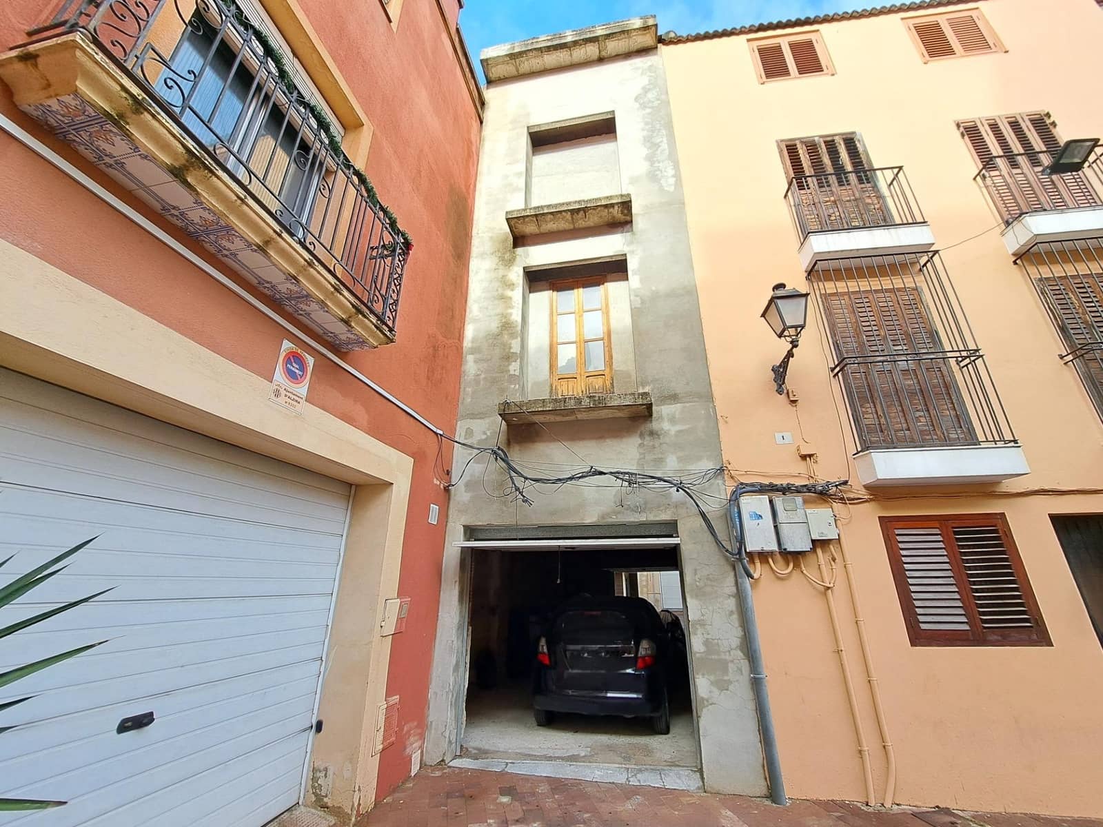 Casa en Alzira en venta con garaje - 185.000 € (Ref: 9494592)