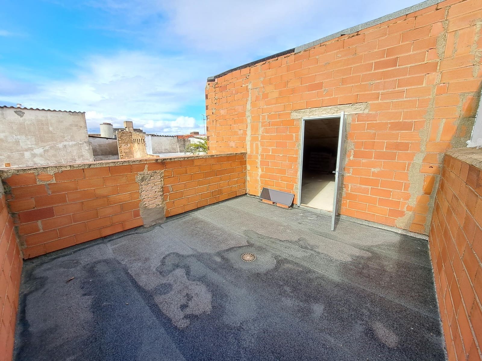 Casa en Alzira en venta con garaje - 185.000 € (Ref: 9494592)