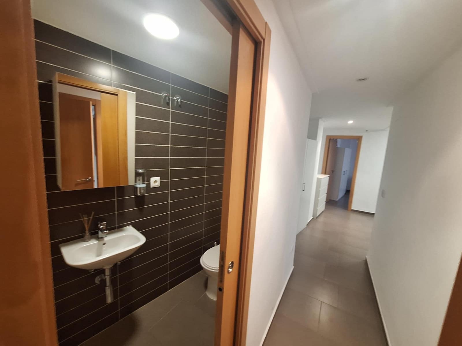 2 bedroom Flat for rent in Alzira - € 800 (Ref: 9508842)