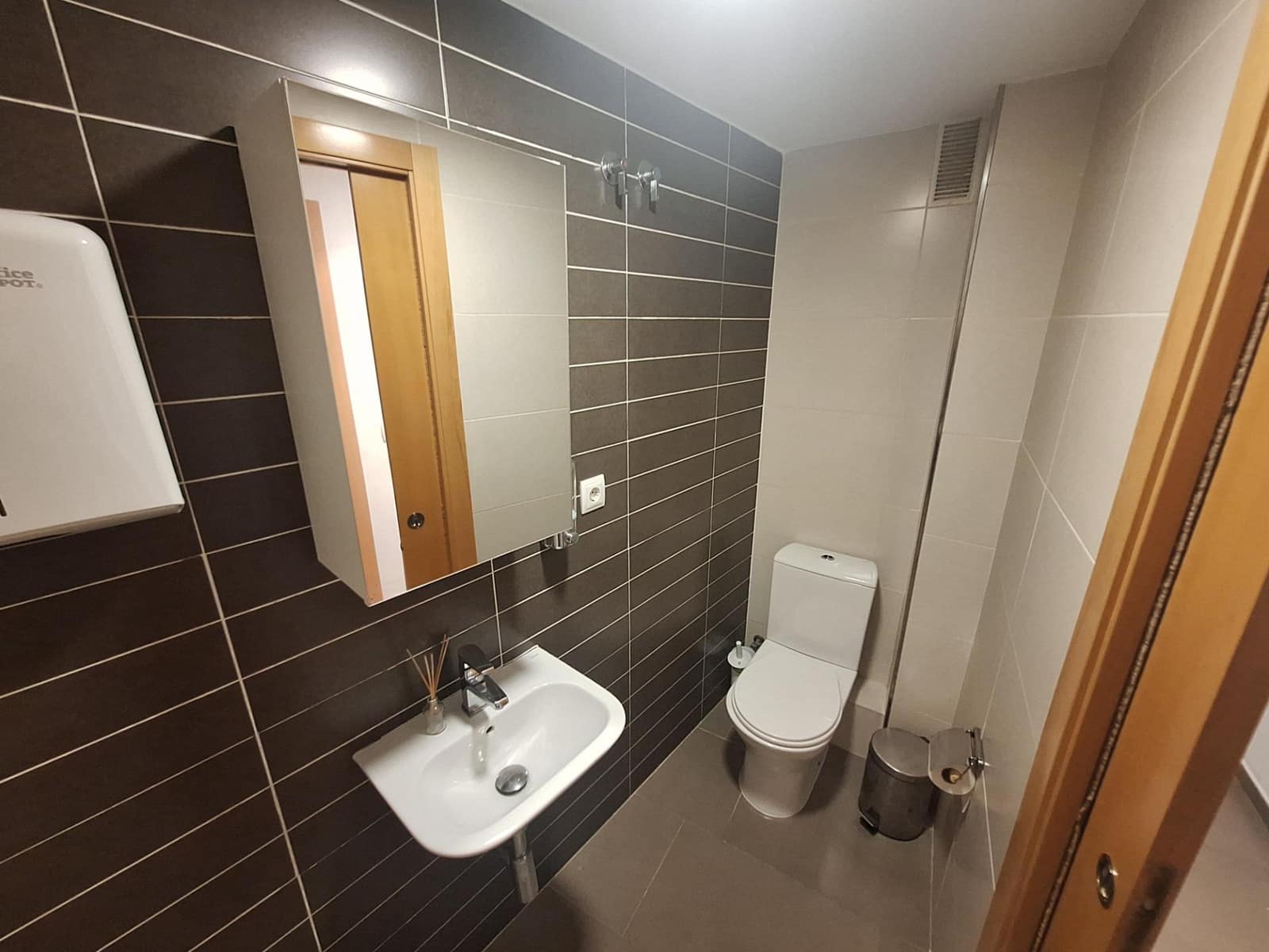 2 bedroom Flat for rent in Alzira - € 800 (Ref: 9508842)