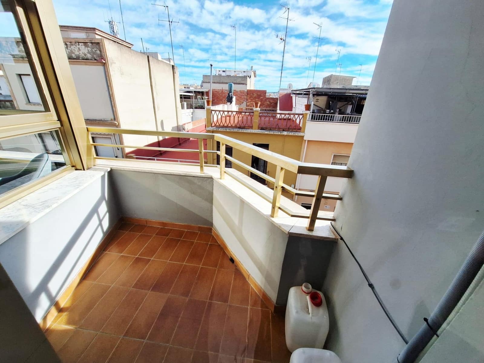 3 soveværelse Lejlighed til salg i Carcaixent - € 135.000 (Ref: 9516083)