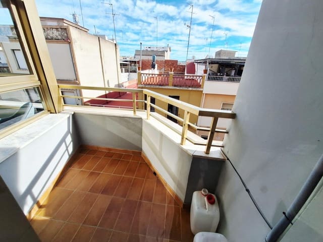 3 soveværelse Lejlighed til salg i Carcaixent - € 135.000 (Ref: 9516083)