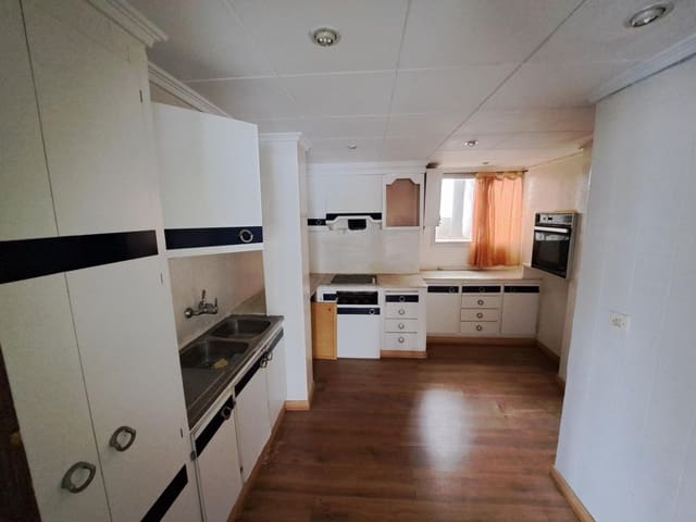 3 makuuhuone Asunto myytävänä paikassa Alzira - 130 000 € (Ref: 9530487)