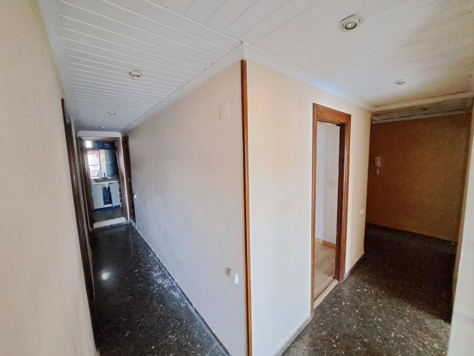 3 makuuhuone Asunto myytävänä paikassa Alzira - 130 000 € (Ref: 9530487)